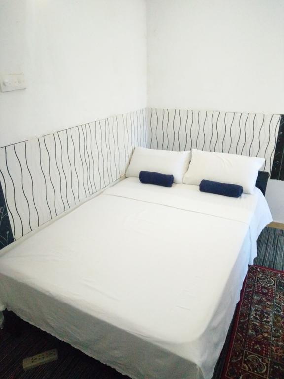 Villa Two Residence Dehiwala-Mount Lavinia Buitenkant foto