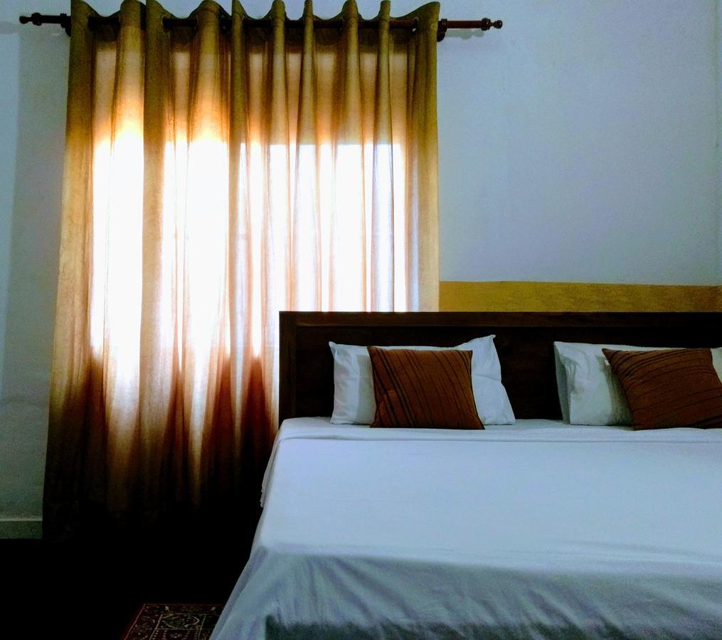 Villa Two Residence Dehiwala-Mount Lavinia Buitenkant foto