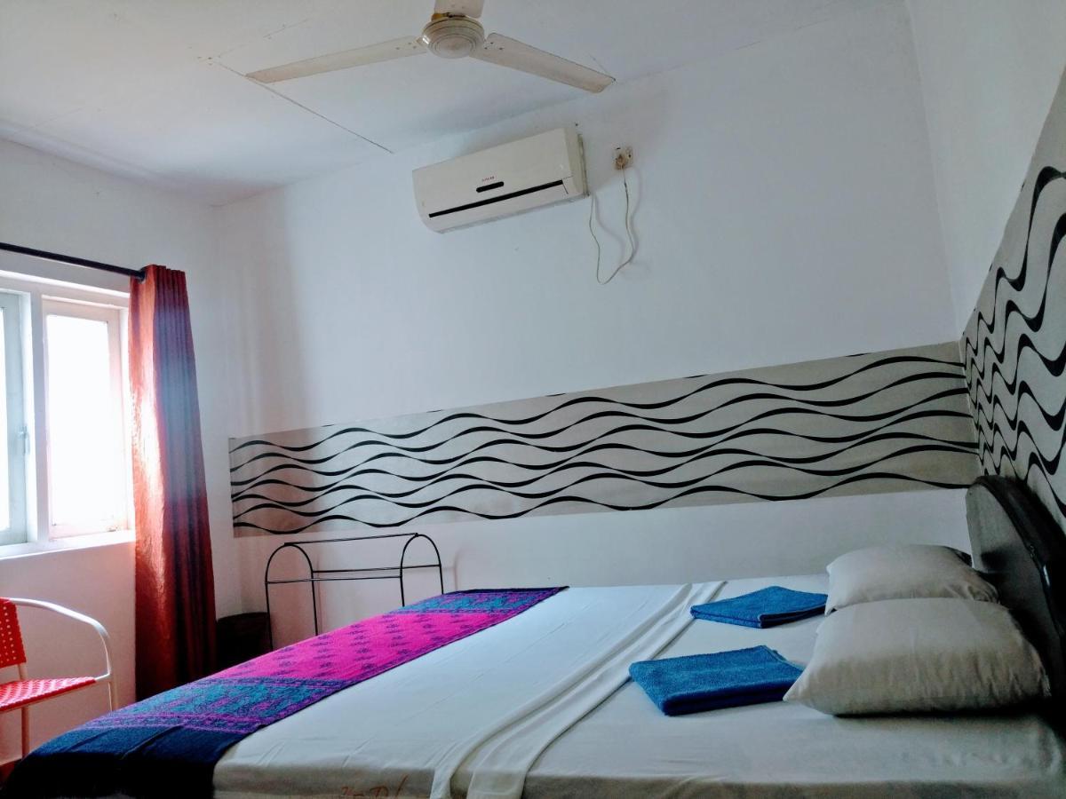 Villa Two Residence Dehiwala-Mount Lavinia Buitenkant foto