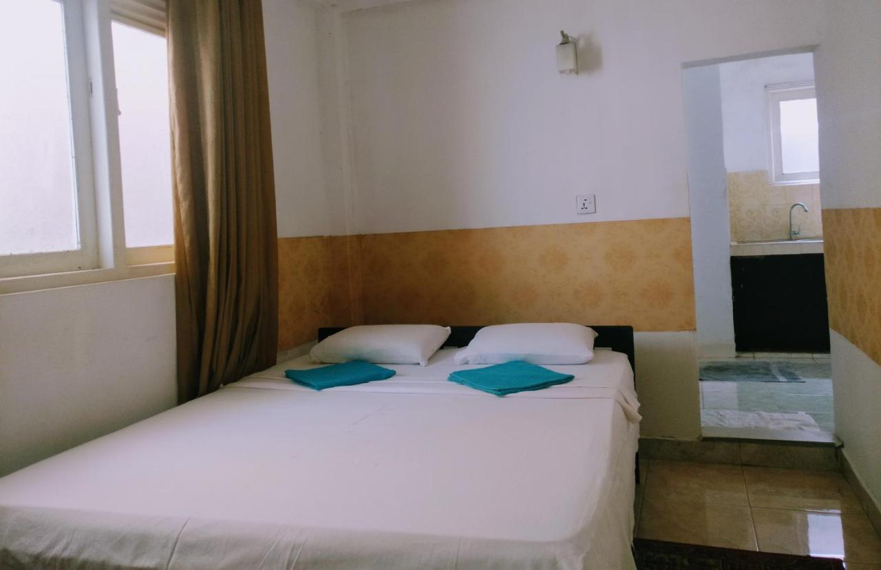 Villa Two Residence Dehiwala-Mount Lavinia Buitenkant foto